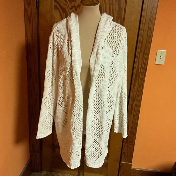 Nicole Miller Artelier Cozy Cream Hooded Women's Sweater - Picture 7 of 10